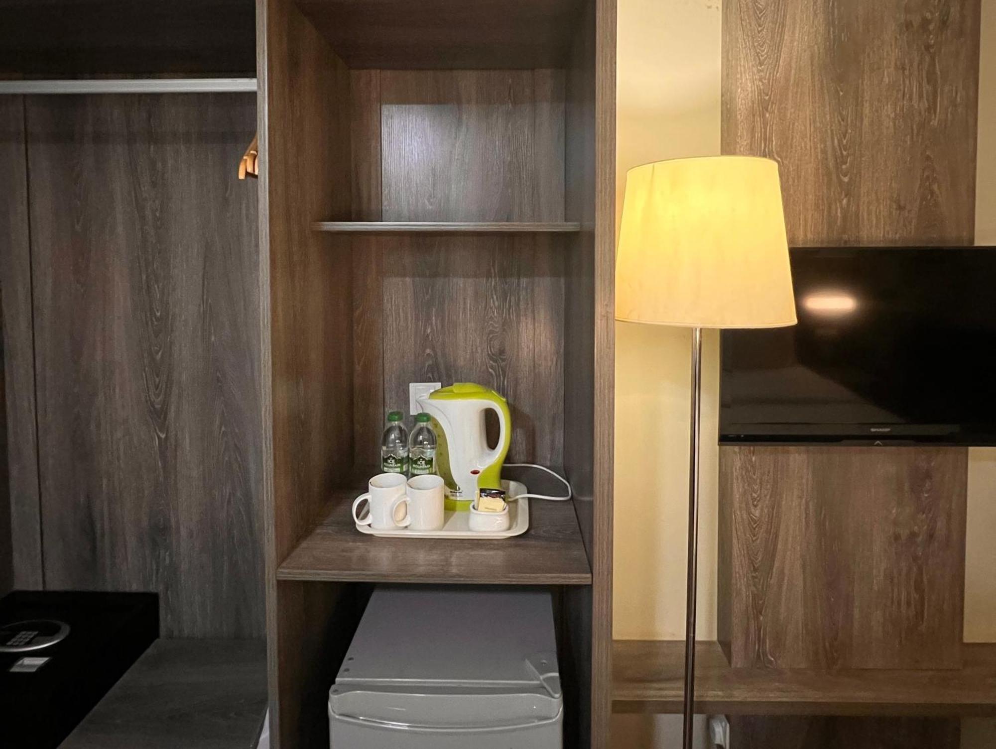 Ajang Hotel Miri Exteriör bild