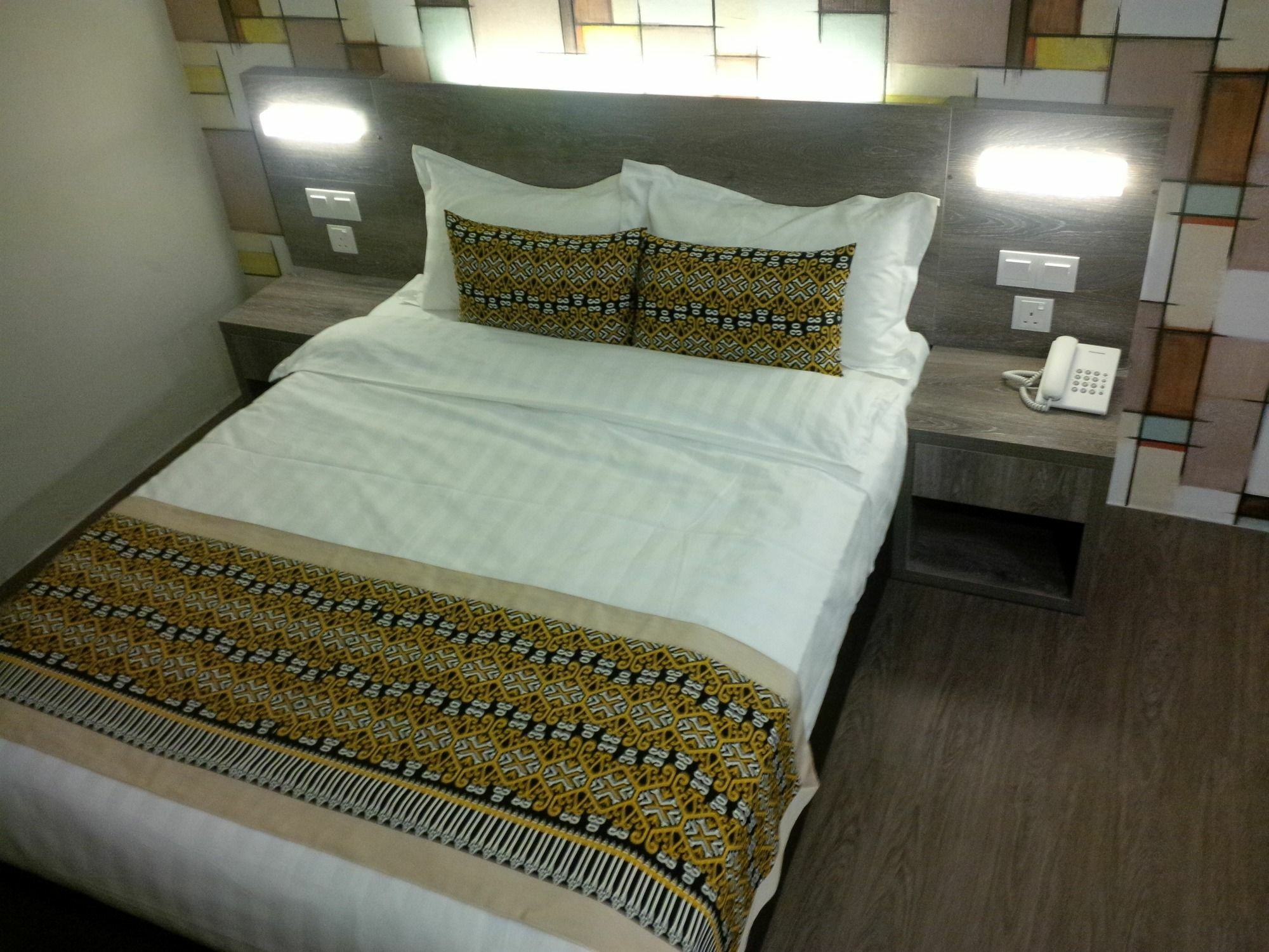 Ajang Hotel Miri Exteriör bild